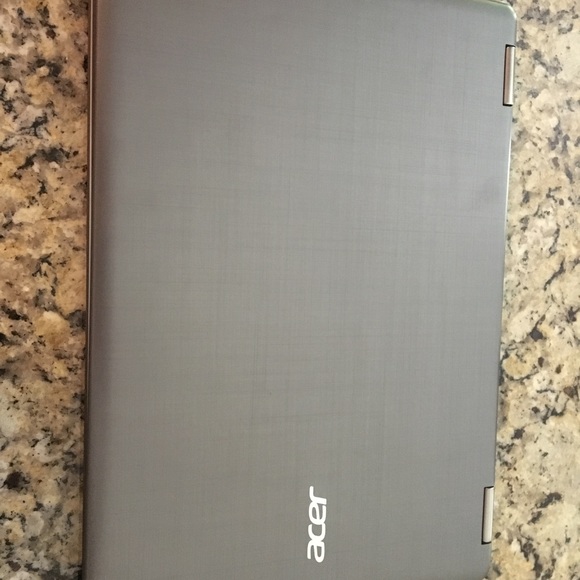 Acer Touch Screen Computer - Picture 4 of 7